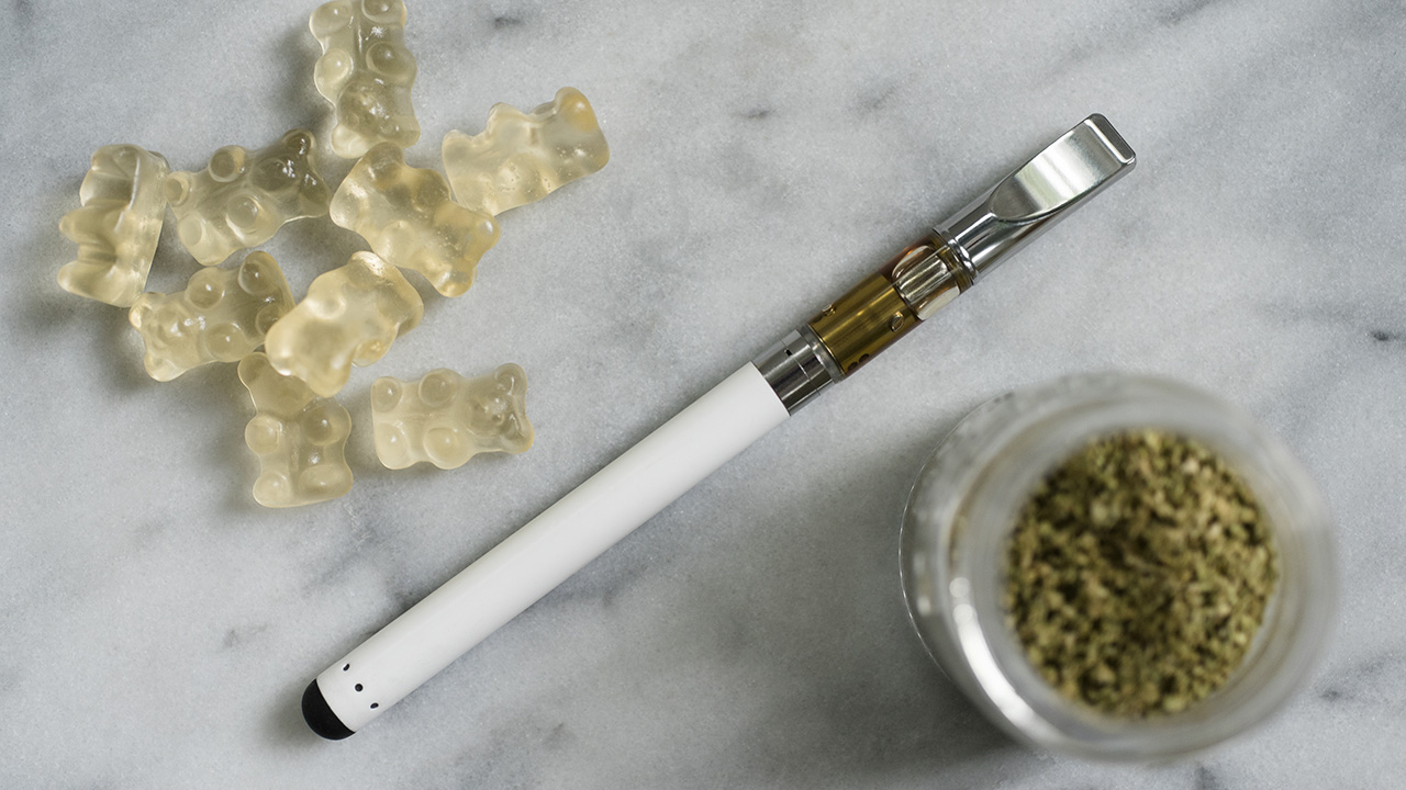 The Benefits of Switching to Delta 9 Carts for Cannabis Consumption